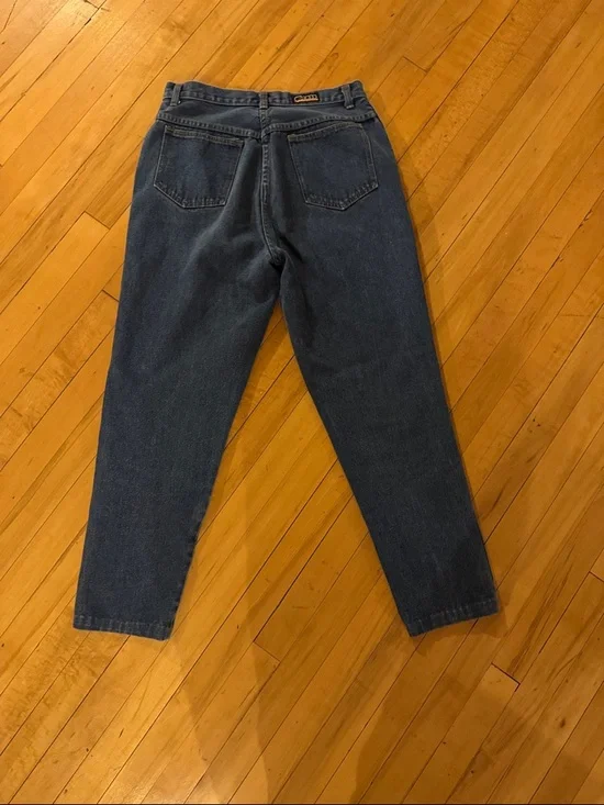Women’s Straight Jeans in Dark Blue Denim - Picture 4 of 4